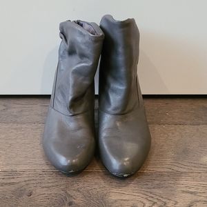 NINE West slouchy ankle boots